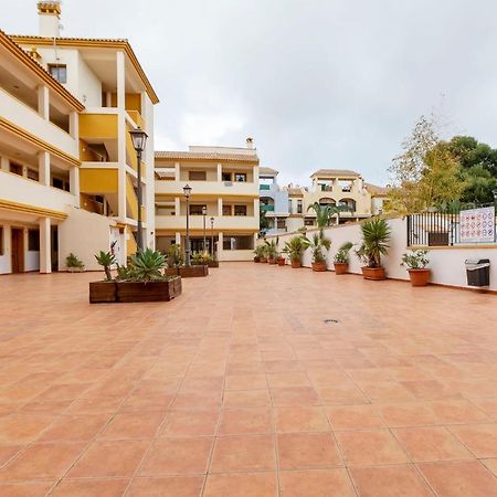 Atico Con Terraza-Solarium Y Piscina 4-6 Personas Wifi A/C Lägenhet Roda Exteriör bild
