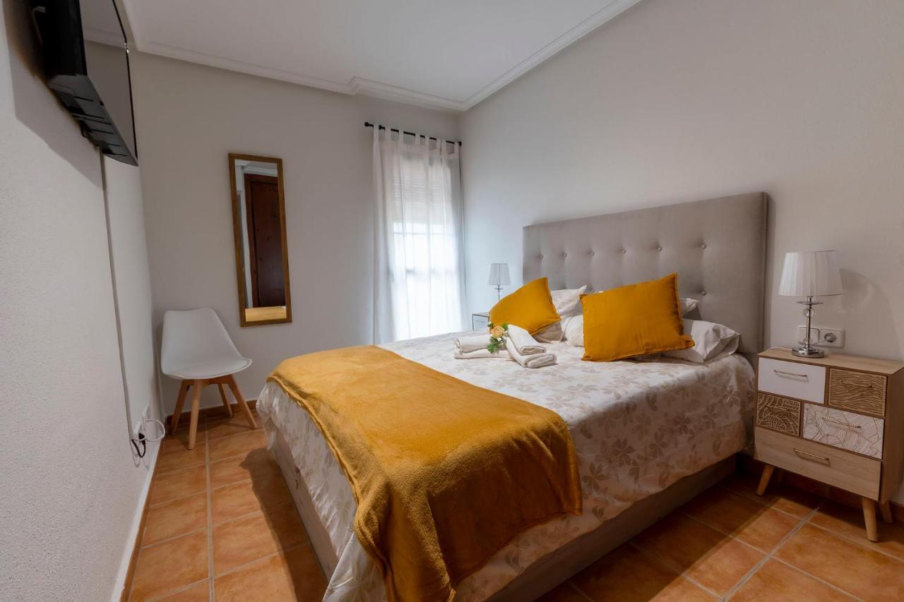 Atico Con Terraza-Solarium Y Piscina 4-6 Personas Wifi A/C Lägenhet Roda Exteriör bild