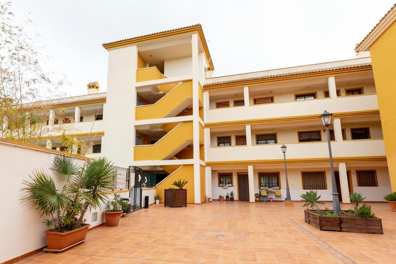 Atico Con Terraza-Solarium Y Piscina 4-6 Personas Wifi A/C Lägenhet Roda Exteriör bild
